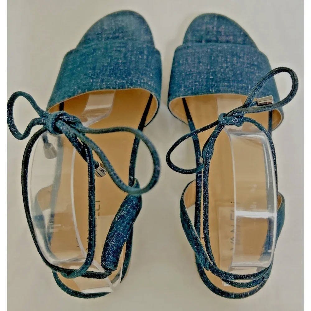 Vaneli blue glitter